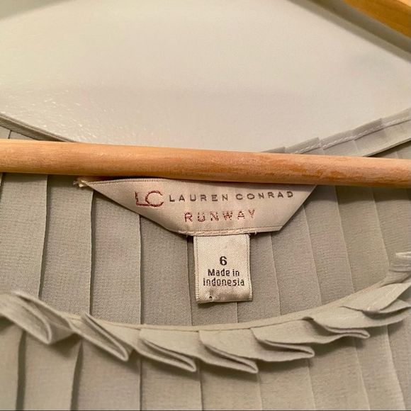 LC Lauren Conrad Runway Maxi Blue Teal Ombré Dress, Beaded Empire Waist, Wedding - Picture 2 of 10